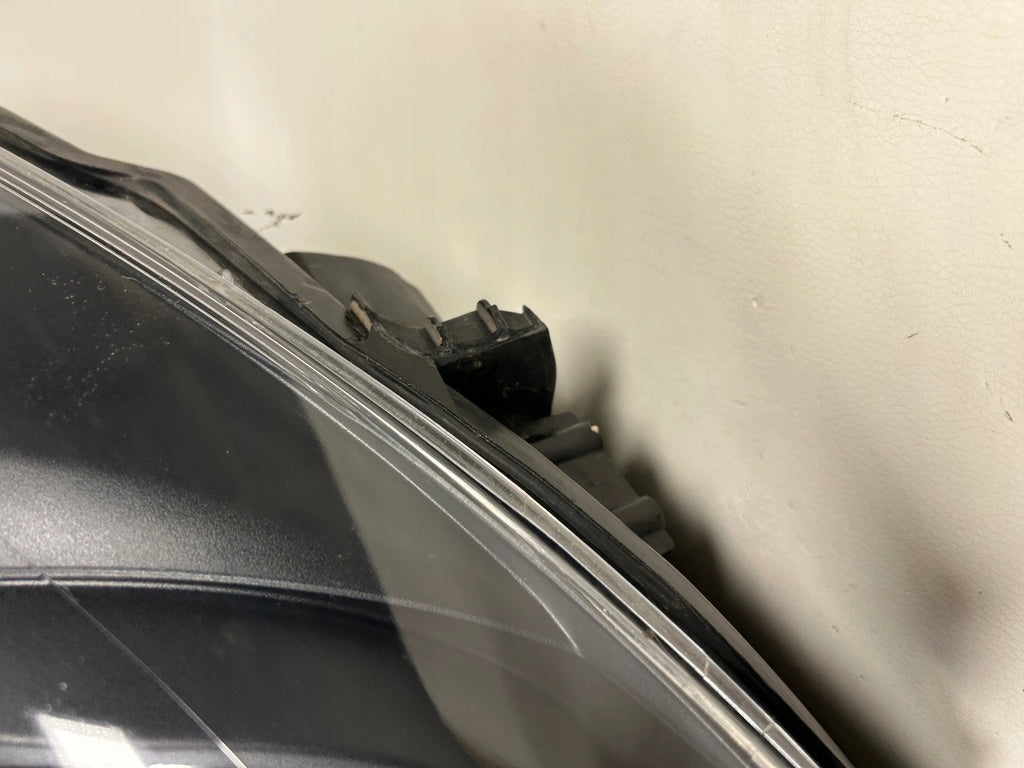 Frontscheinwerfer Toyota Yaris Links Scheinwerfer Headlight