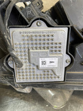 Laden Sie das Bild in den Galerie-Viewer, Frontscheinwerfer Renault Espace I V 260608372R Links Scheinwerfer Headlight SCH1594915491tt