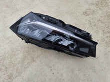 Laden Sie das Bild in den Galerie-Viewer, Frontscheinwerfer Skoda Superb I 3P1941015 LED Links Scheinwerfer Headlight SCH8706147619hx