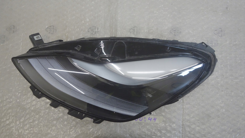 Frontscheinwerfer Tesla Model 3 1514952-00-D LED Links Scheinwerfer Headlight