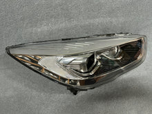 Laden Sie das Bild in den Galerie-Viewer, Frontscheinwerfer Ford Kuga II GV41-13D154-AG Xenon Rechts Headlight