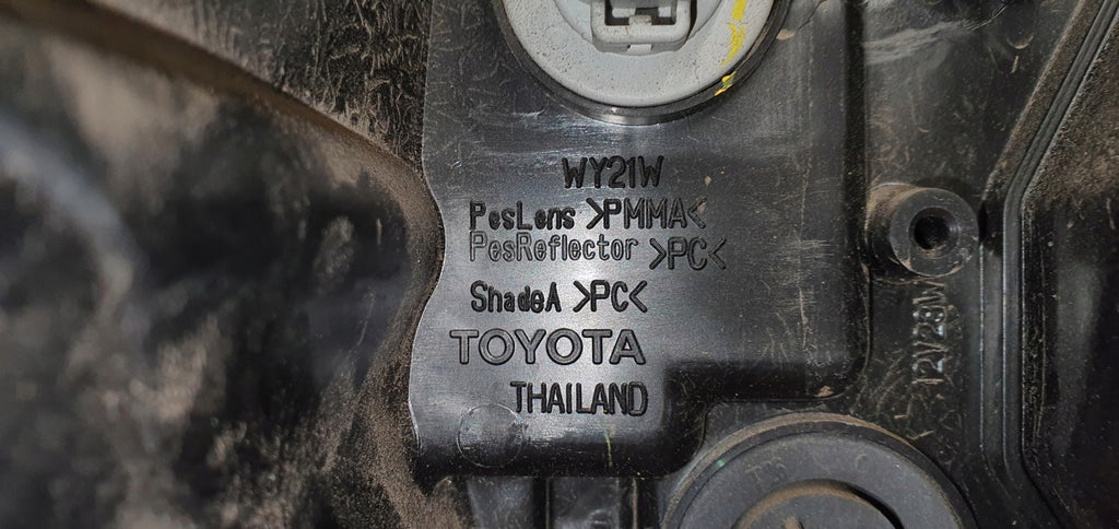 Frontscheinwerfer Toyota Hilux Full LED Links Scheinwerfer Headlight