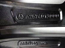 Laden Sie das Bild in den Galerie-Viewer, 1x Alufelge 19 Zoll 8.0" 5x112 10ET A2574013000 Mercedes-Benz Cls Amg Rim Wheel FEL2893321196oo