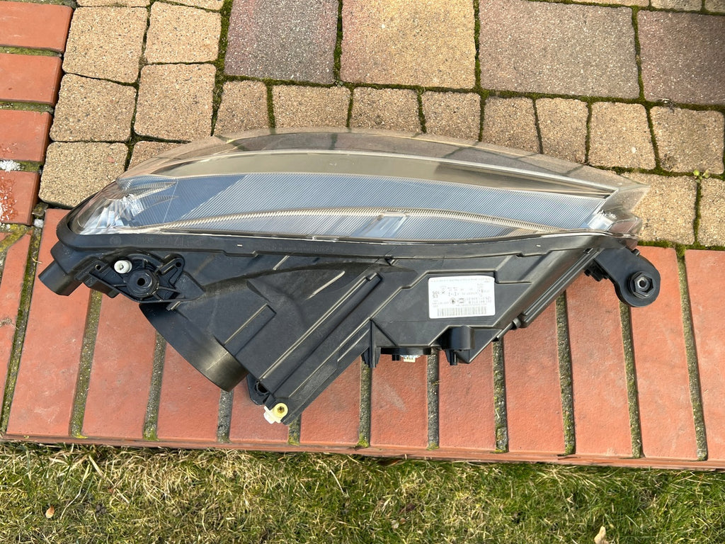 Frontscheinwerfer Skoda Superb III 3V1941015B Xenon Links Scheinwerfer Headlight