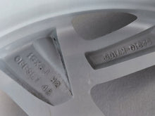 Load image into Gallery viewer, 1x Alufelge 15 Zoll 6.0" 4x100 48ET Glanz Silber 52910K7100 Hyundai I10 III I20 FEL2439185482ft