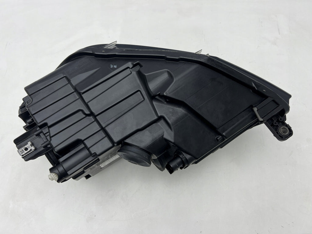 Frontscheinwerfer VW Caddy 2K1941016A Rechts Scheinwerfer Headlight SCH3898098260dv