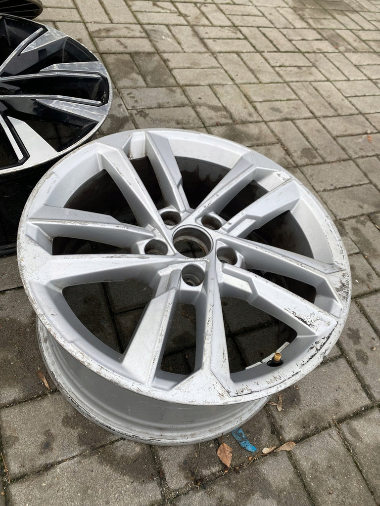 1x Alufelge 17 Zoll 8.0" 5x112 Audi Rim Wheel