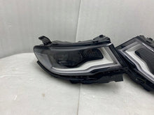 Laden Sie das Bild in den Galerie-Viewer, Frontscheinwerfer Jeep Compass 0053434536 0053434535 Ein Satz Headlight SCH5584973949qt