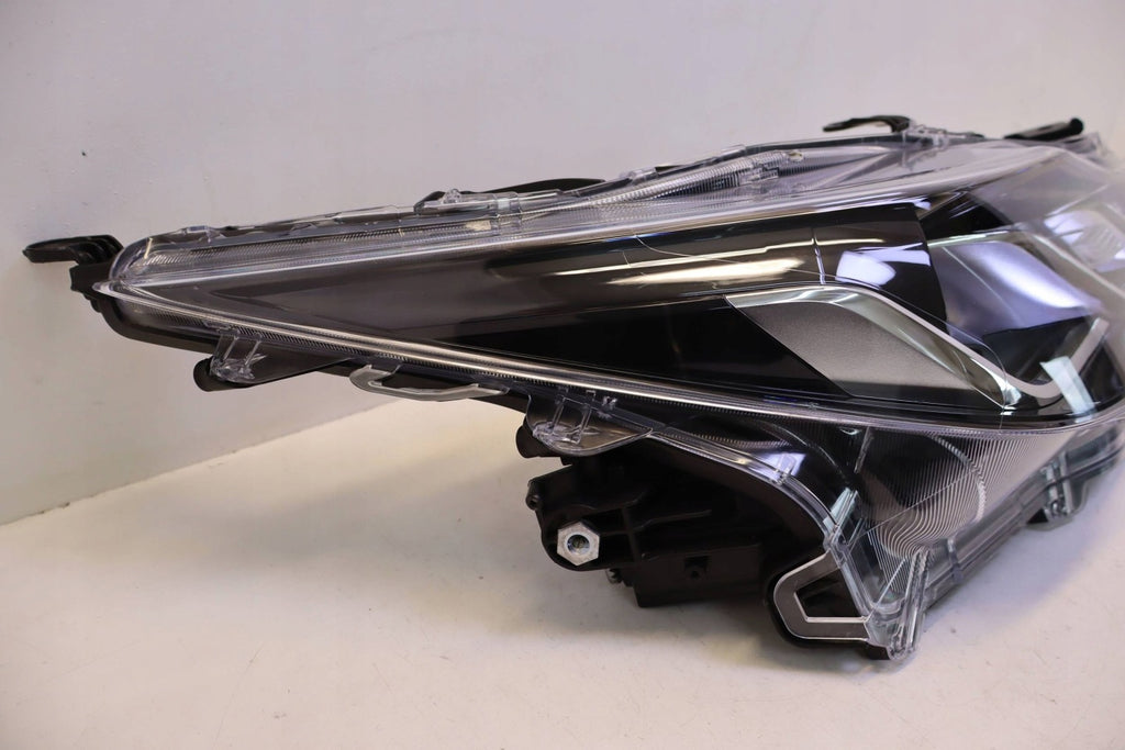 Frontscheinwerfer Toyota Corolla 81110-02T30 Rechts Scheinwerfer Headlight SCH5226334032sc