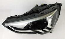 Laden Sie das Bild in den Galerie-Viewer, Frontscheinwerfer Audi Q3 83A941033 LED Links Scheinwerfer Headlight