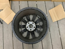 Laden Sie das Bild in den Galerie-Viewer, 1x Alufelge 17 Zoll 7.0&quot; 5x114.3 CMS-1107-5 Toyota Rim Wheel
