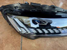 Laden Sie das Bild in den Galerie-Viewer, Frontscheinwerfer Audi Q7 4M0941086 Laser Rechts Scheinwerfer Headlight SCH6144327608ef