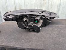 Load image into Gallery viewer, Frontscheinwerfer Hyundai Tucson D792111A10 D792111A20 LED Rechts oder Links SCH8126020497ry