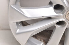 Laden Sie das Bild in den Galerie-Viewer, 1x Alufelge 17 Zoll 7.0" 5x114.3 45ET Glanz Silber Nissan X-Trail I Qashqai FEL6616002244pp
