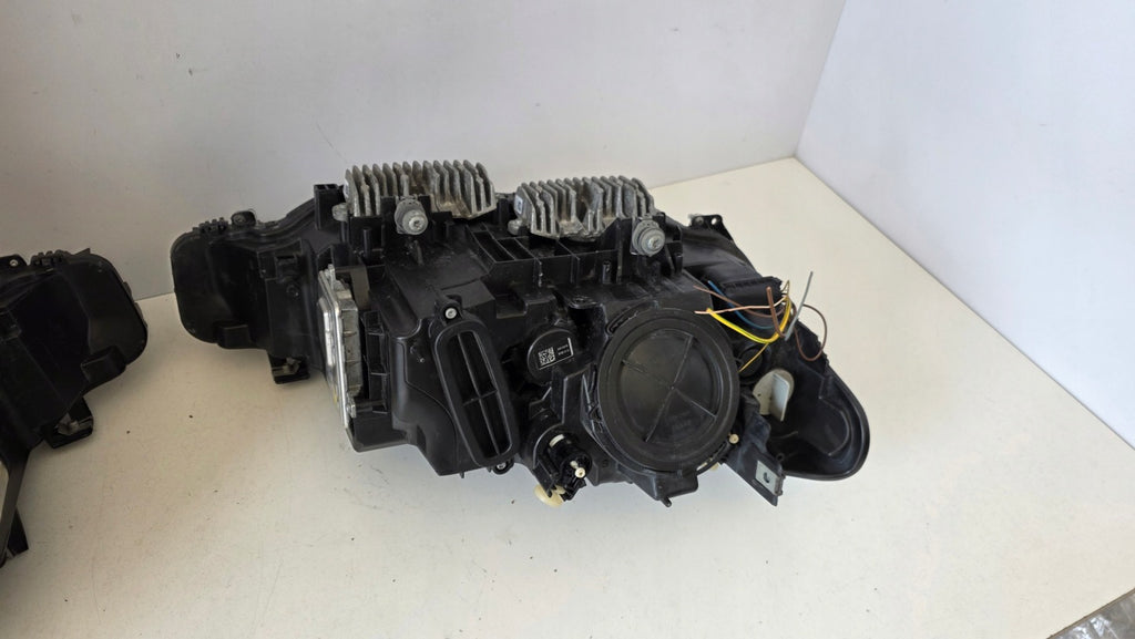 Frontscheinwerfer BMW 3 F30 F31 7314531 7314532 Xenon Ein Satz Headlight SCH9804215220nc