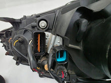 Laden Sie das Bild in den Galerie-Viewer, Frontscheinwerfer Mitsubishi Outlander I 8301C594 Rechts Scheinwerfer Headlight SCH1058035051ue