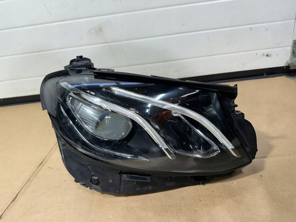 Frontscheinwerfer Mercedes-Benz W213 A2139064004 Rechts Scheinwerfer Headlight SCH5171510412yz