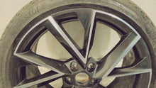 Load image into Gallery viewer, 1x Alufelge 19 Zoll 8.0" 5x112 45ET Glanz 57A601025R Skoda Karoq Rim Wheel FEL9314908016ea