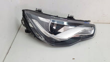 Laden Sie das Bild in den Galerie-Viewer, Frontscheinwerfer Audi A1 LED Rechts Scheinwerfer Headlight