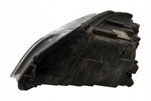 Laden Sie das Bild in den Galerie-Viewer, Frontscheinwerfer VW Transporter Caravelle 7E1941016C Rechts Headlight SCH7750405491ay