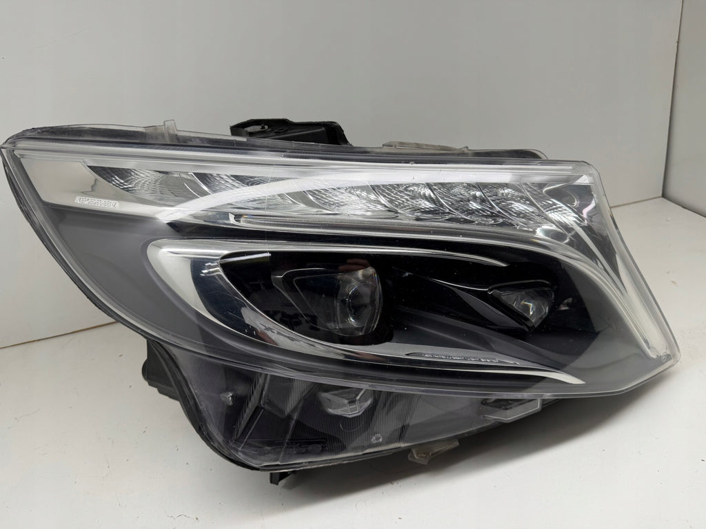 Frontscheinwerfer Mercedes-Benz Vito W447 A4479069800 LED Rechts Headlight SCH8204912424yu
