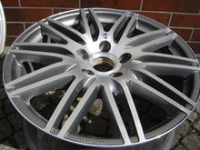 Load image into Gallery viewer, 1x Alufelge 20 Zoll 9.0" 5x130 60ET Glanz Grau 4L0071490 Audi Q7 Touareg FEL8460904515wb