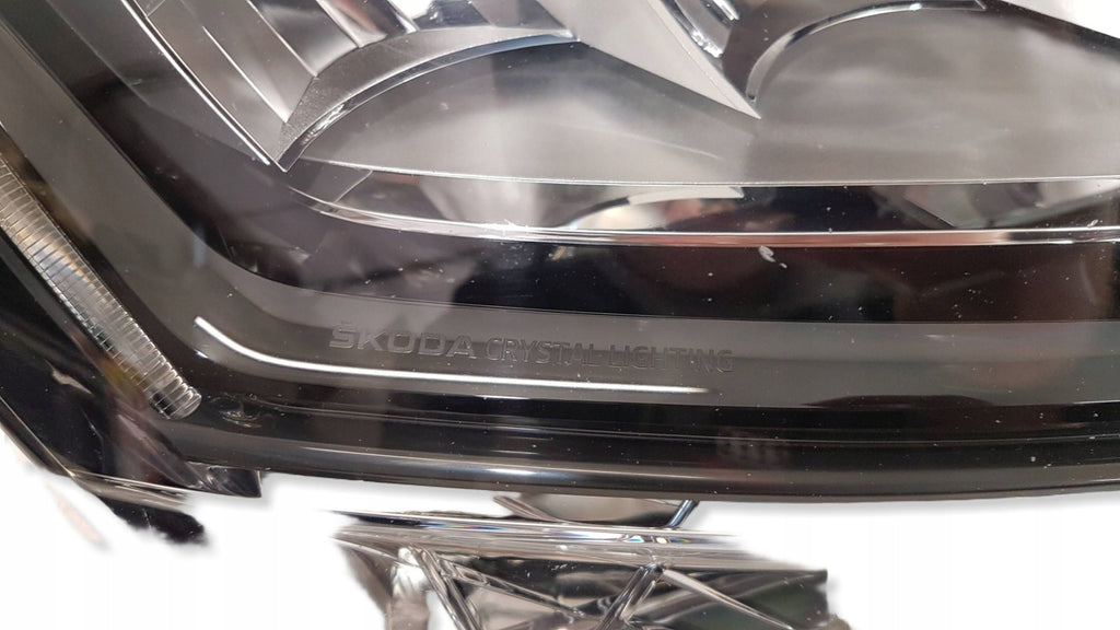 Frontscheinwerfer Skoda Superb III 3V1941016C Rechts Scheinwerfer Headlight SCH2737203550tg