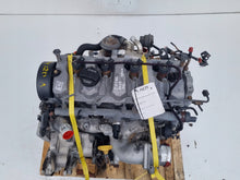 Laden Sie das Bild in den Galerie-Viewer, Motor Kia Sportage II D4EA 2.0 CRDI 125PS 92kW 153TKm 2004 Diesel Komplett