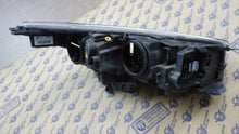 Load image into Gallery viewer, Frontscheinwerfer Ford Kuga 90156447 Xenon Links Scheinwerfer Headlight