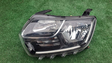 Load image into Gallery viewer, Frontscheinwerfer Dacia Duster 260609367R LED Links Scheinwerfer Headlight SCH4599393391ok