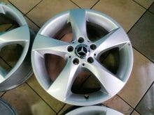Load image into Gallery viewer, 4x Alufelge 17 Zoll 7.0" 5x112 51ET A4474012200 Mercedes-Benz Viano Rim Wheel FEL9779271355dl