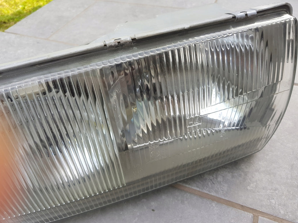 Frontscheinwerfer Mercedes-Benz W123 1305620201 Rechts Scheinwerfer Headlight SCH7378049901gl