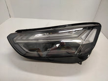 Laden Sie das Bild in den Galerie-Viewer, Frontscheinwerfer Audi Q5 80A941035E Links Scheinwerfer Headlight SCH6628040886sg