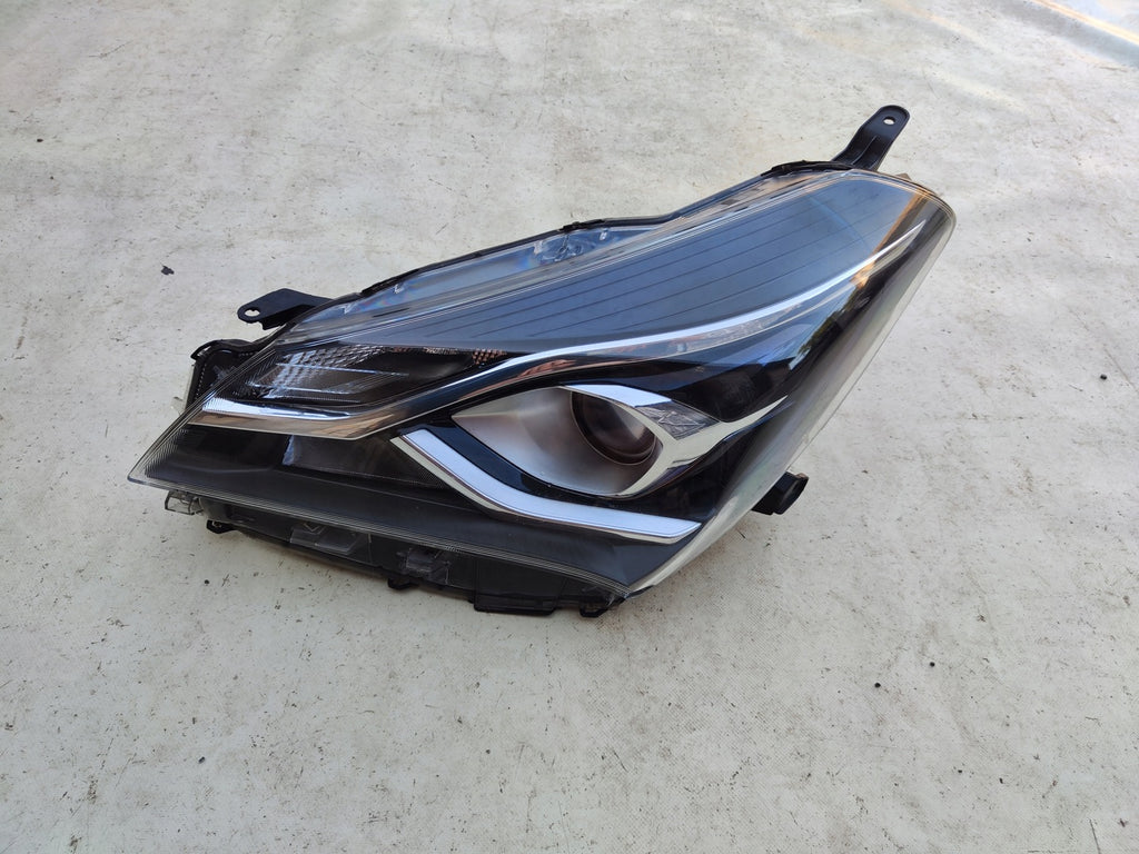 Frontscheinwerfer Toyota Yaris FPW1718 Ein Stück (Rechts oder Links) Headlight SCH2834695399ia