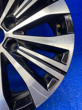 Laden Sie das Bild in den Galerie-Viewer, 1x Alufelge 16 Zoll 6.5" 5x114.3 44ET Glanz Schwarz 403007870R Renault Zoe FEL5983370497xn