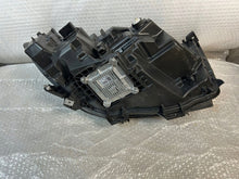 Laden Sie das Bild in den Galerie-Viewer, Frontscheinwerfer Renault 260606388R Ein Stück (Rechts oder Links) Headlight