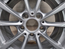 Laden Sie das Bild in den Galerie-Viewer, 1x Alufelge 16 Zoll 7.0" 5x120 31ET Glanz Silber 6796236 BMW 1 F21 F20 Rim Wheel FEL5715989132rc