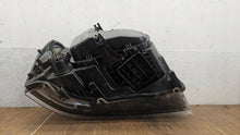 Laden Sie das Bild in den Galerie-Viewer, Frontscheinwerfer Land Rover Freelander 2 L359 DH5213W030DB FALSE Headlight SCH1068122474on