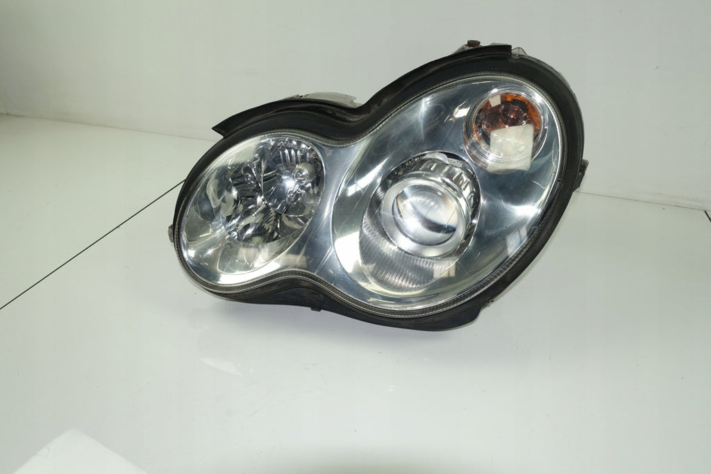 Frontscheinwerfer Mercedes-Benz W203 2038203761 Xenon Links Headlight SCH9851155468bo