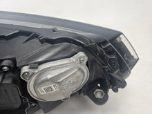 Load image into Gallery viewer, Frontscheinwerfer VW Sportsvan 517941081 Full LED Ein Stück (Rechts oder Links) SCH4458633869wg