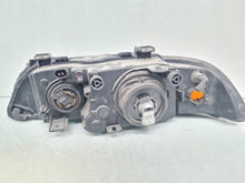 Laden Sie das Bild in den Galerie-Viewer, Frontscheinwerfer BMW 5 E39 ARA333250 Rechts Scheinwerfer Headlight SCH7805271946sh