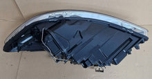 Laden Sie das Bild in den Galerie-Viewer, Frontscheinwerfer Volvo C30 31299815 LED Rechts Scheinwerfer Headlight