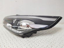 Laden Sie das Bild in den Galerie-Viewer, Frontscheinwerfer Kia Carens I 92102-A4 92101-A4180 Links Scheinwerfer Headlight SCH8396734904pl