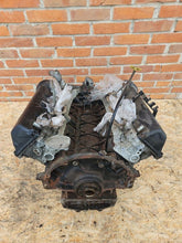 Laden Sie das Bild in den Galerie-Viewer, Motor Jeep Grand Cherokee Wj 4.7 223PS Benzin Engine Unkomplett MOT2323138648bh
