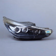 Laden Sie das Bild in den Galerie-Viewer, Frontscheinwerfer Hyundai I30 III 92102G4120 LED Rechts Scheinwerfer Headlight