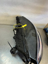 Laden Sie das Bild in den Galerie-Viewer, Frontscheinwerfer VW Id.3 10B941035G Links Scheinwerfer Headlight SCH8946240653sw