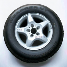 Load image into Gallery viewer, 1x Alufelge 16 Zoll 8.0&quot; 5x112 62ET Glanz Silber Mercedes-Benz Rim Wheel