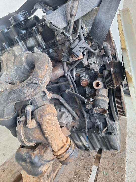 Motor Mercedes-Benz Sprinter 646986 2.2 CDI 150PS 110kW 290TKm Diesel Komplett MOT6744225894zk