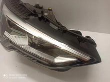 Laden Sie das Bild in den Galerie-Viewer, Frontscheinwerfer Audi Q3 83A941036 LED Rechts Scheinwerfer Headlight