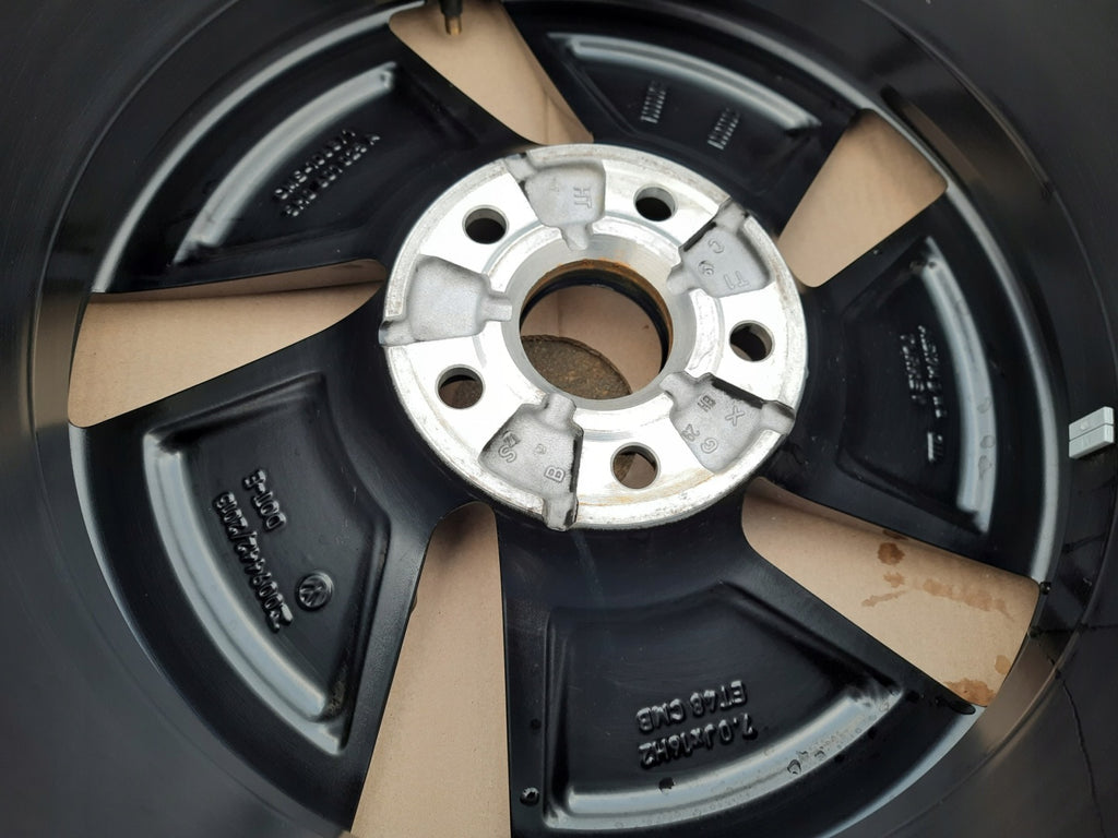 1x Alufelge 16 Zoll 7.0" 5x112 48ET Schwarz VW Golf Viii Rim Wheel FEL2467667185su
